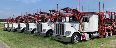 2015 PETERBILT 388